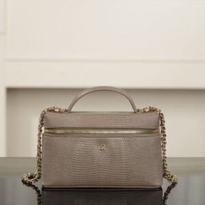 CHANEL Vanity with Chain