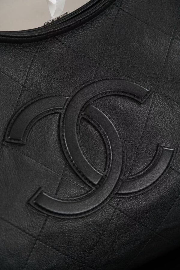 CHANEL Shopping bag