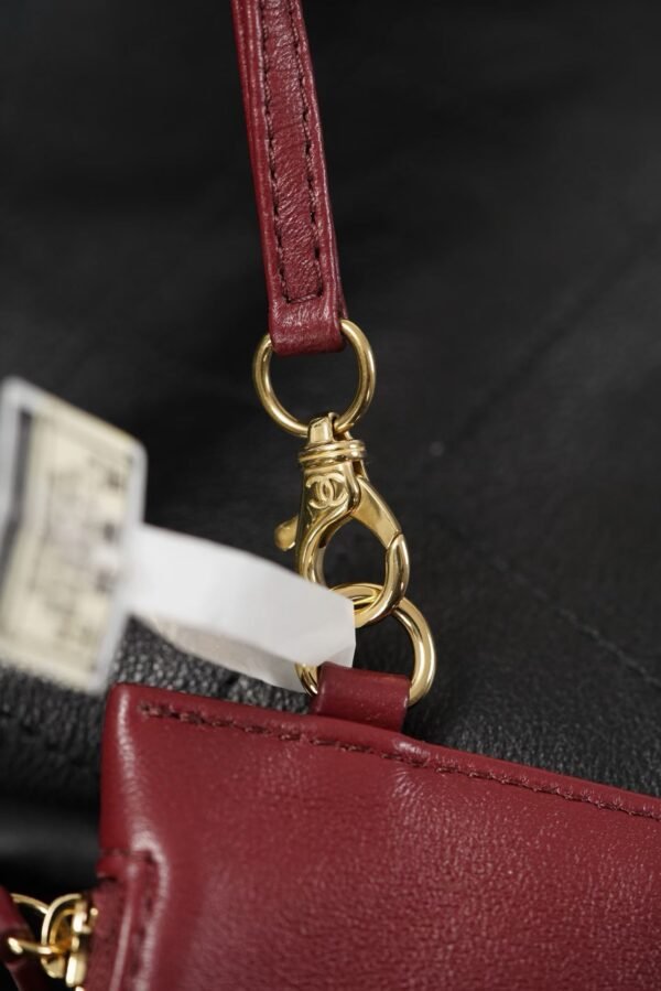 CHANEL Shopping bag