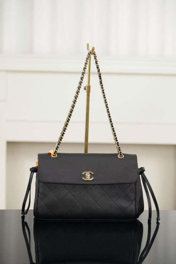 CHANEL Shopping Bag