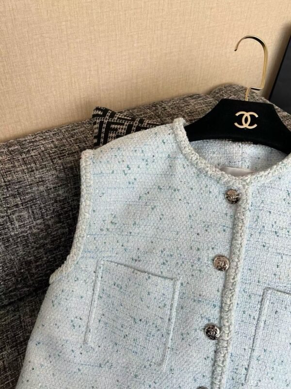 CHANEL  Tank top
