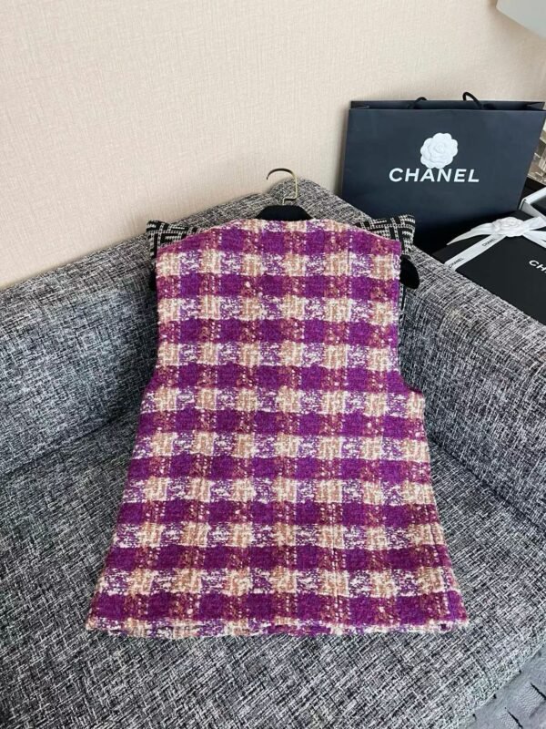 CHANEL Tank top