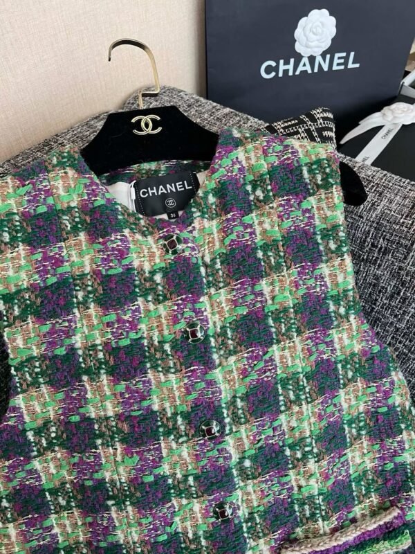 CHANEL Tank top