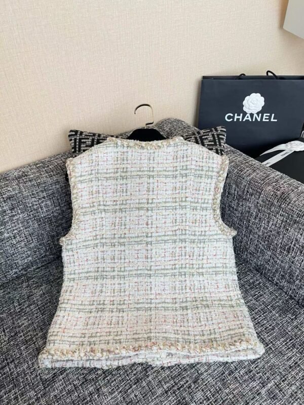 CHANEL Tank top