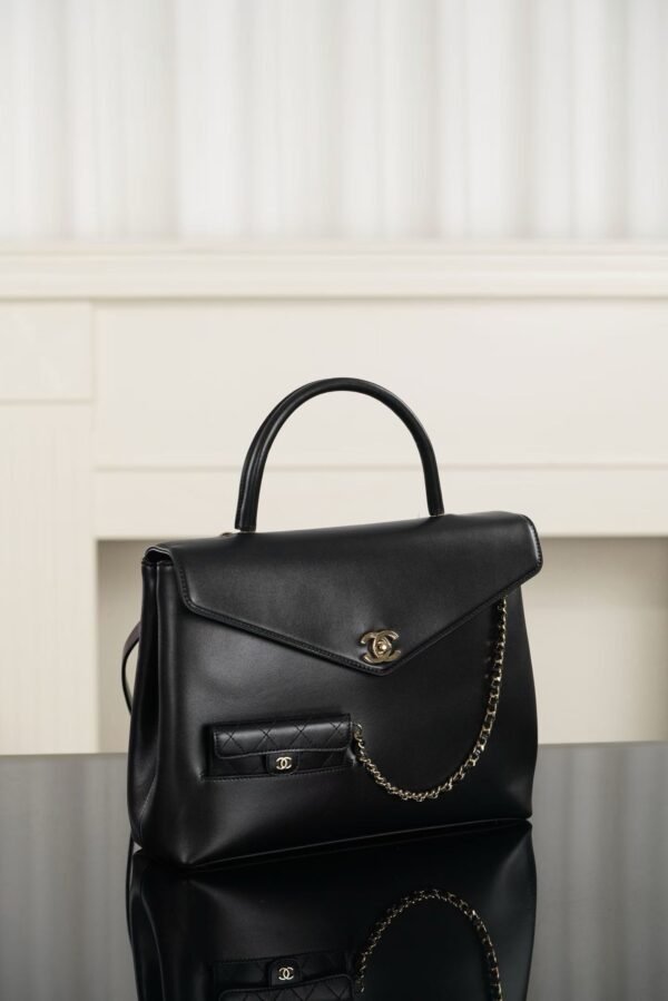 CHANEL Flap Bag