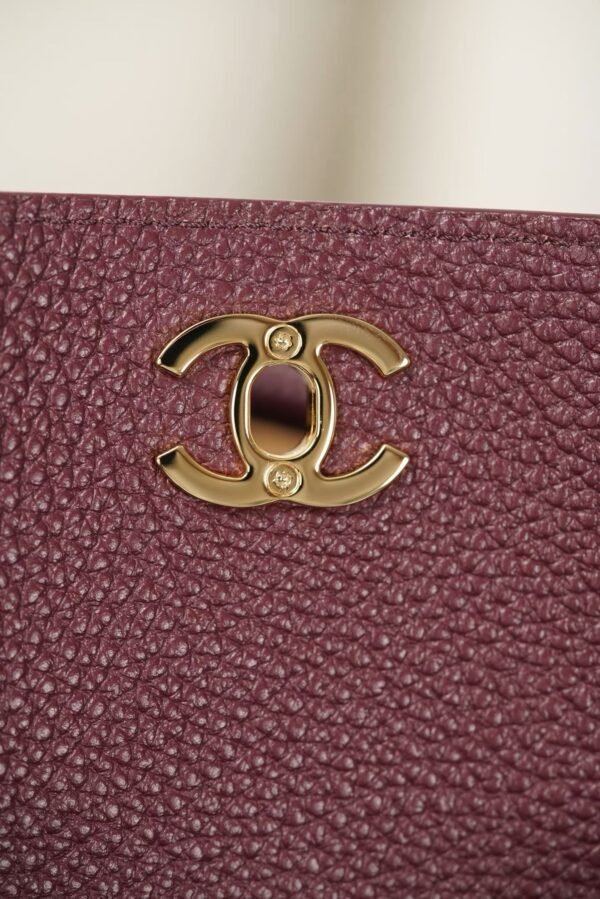 CHANEL Shopping Bag