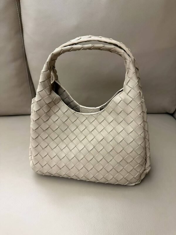 BOTTEGA VENETA SMALL CAMPANA