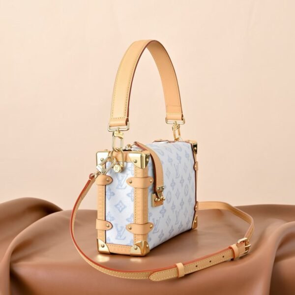 LOUIS VUITTON SIDE TRUNK M27891