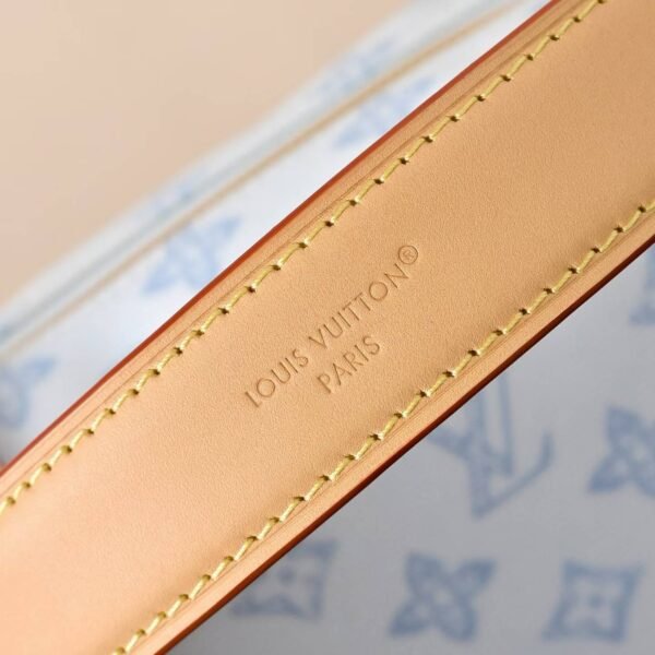 LOUIS VUITTON SIDE TRUNK M27891