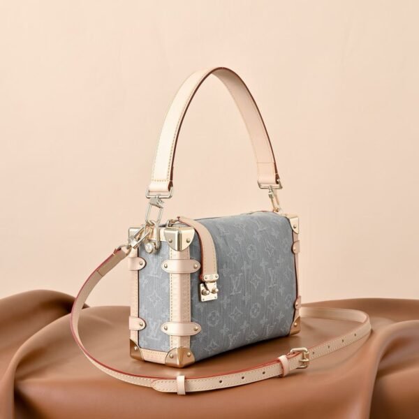 LOUIS VUITTON SIDE TRUNK M13285
