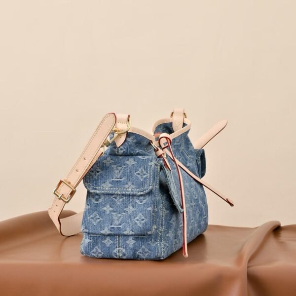 LOUIS VUITTON CARRYALL CARGO M28287