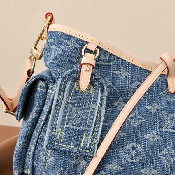 LOUIS VUITTON CARRYALL CARGO M28287
