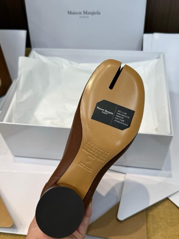 MAISON MARGIELA TABI Split-toe Ankle Boots