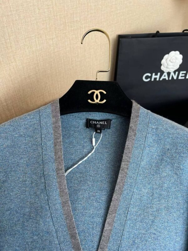 CHANEL Knitted Cardigan
