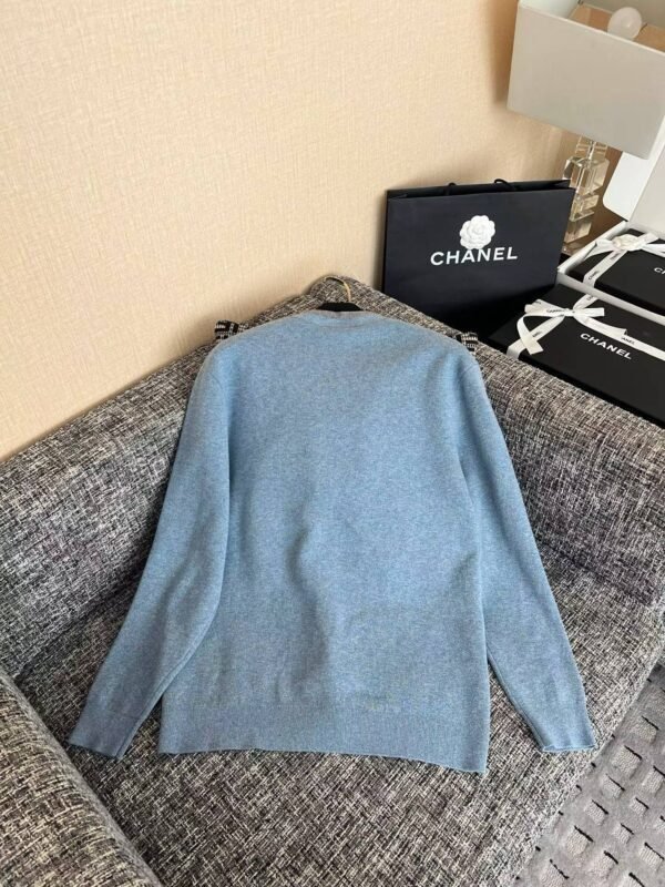 CHANEL Knitted Cardigan