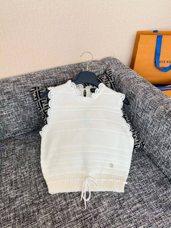 LOUIS VUITTON Knit Vest