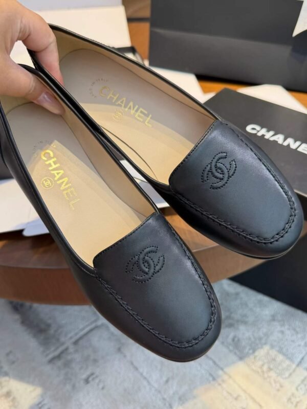 CHANEL Loafers