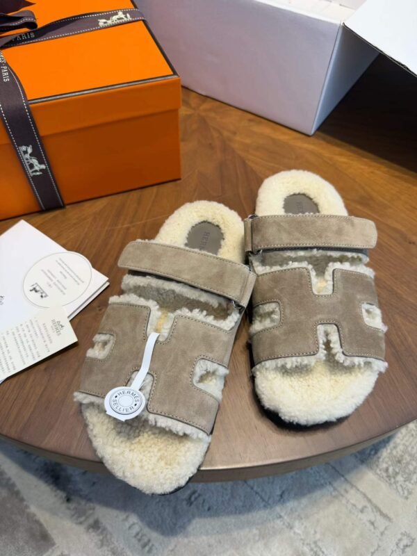HERMES Wool Slippers