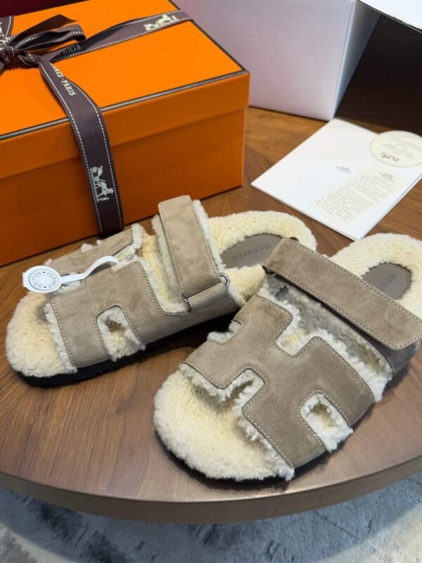 HERMES Wool Slippers