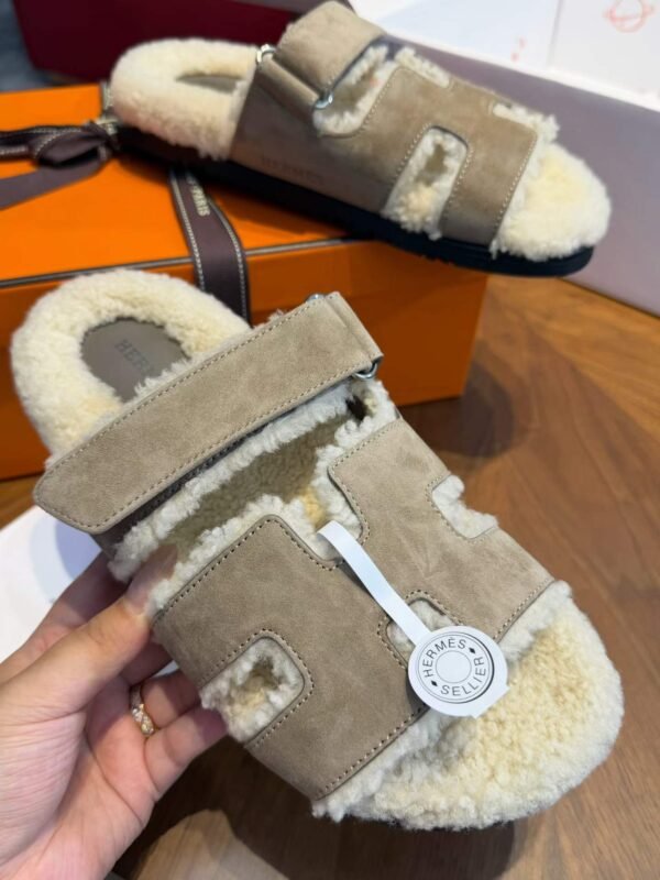 HERMES Wool Slippers