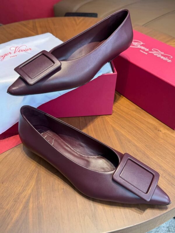 ROGER VIVIER VIV IN THE CITY Shoes