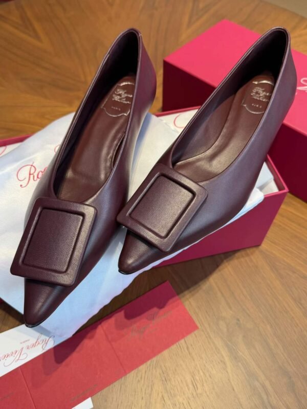 ROGER VIVIER VIV IN THE CITY Shoes
