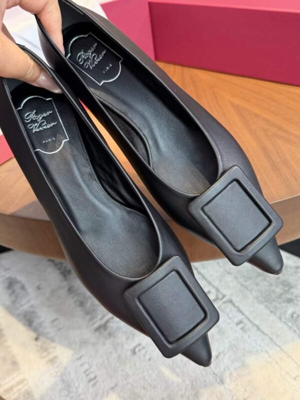 ROGER VIVIER VIV IN THE CITY Shoes