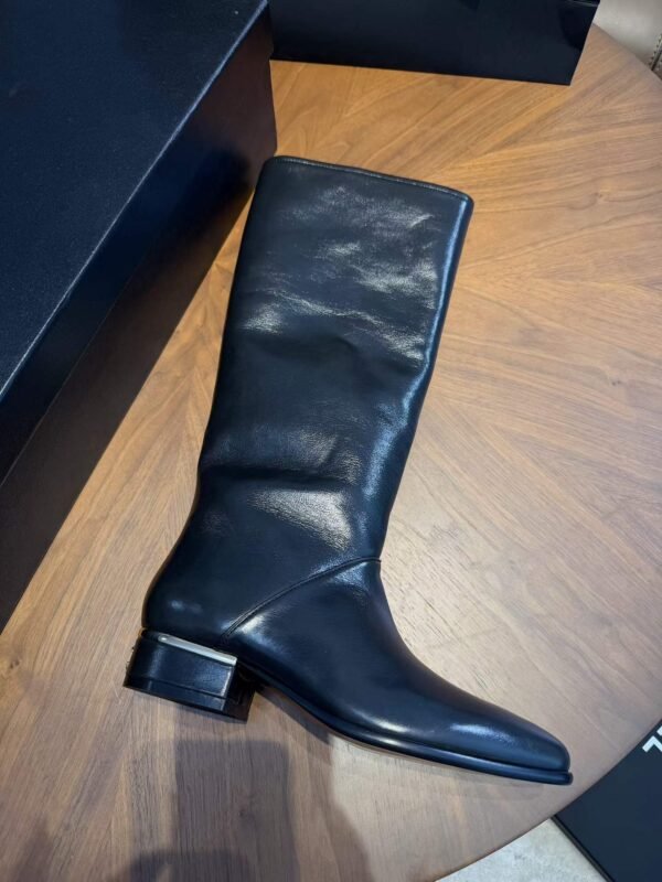 CHANEL 26A Long Boots