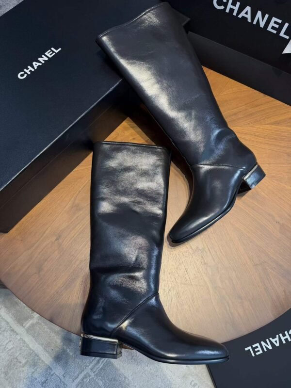 CHANEL 26A Long Boots
