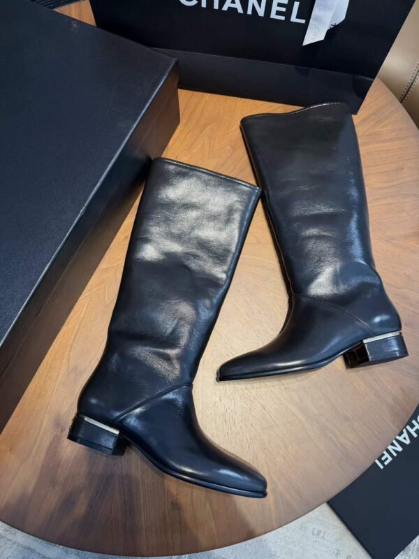 CHANEL 26A Long Boots