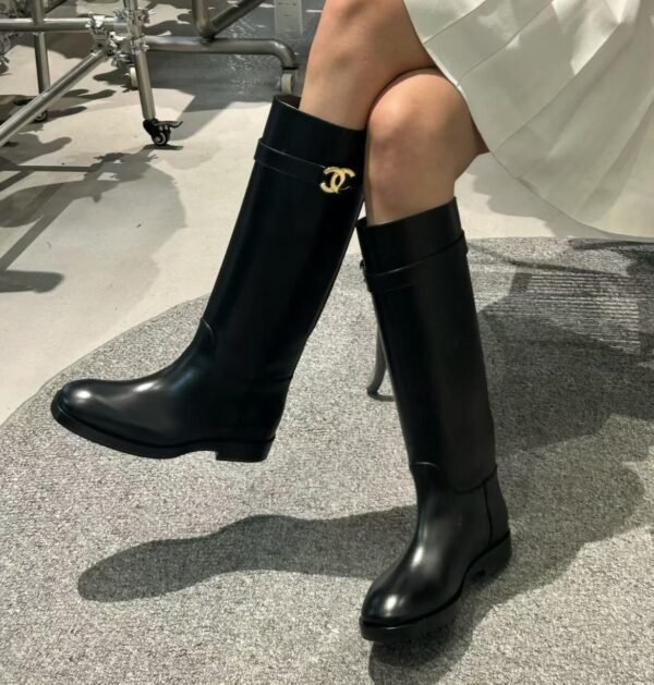 CHANEL 26 Long Boots
