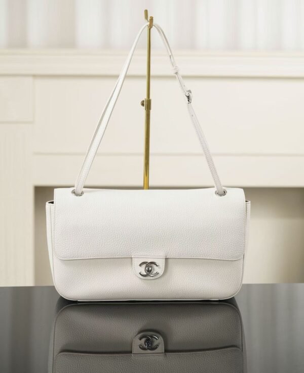 CHAENL Maxi Flap bag
