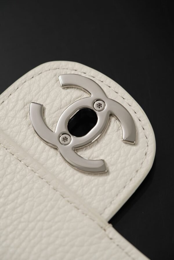 CHAENL Maxi Flap bag
