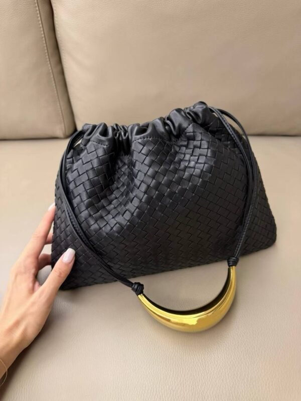 BOTTEGA VENETA DUSTBAG HANDLE
