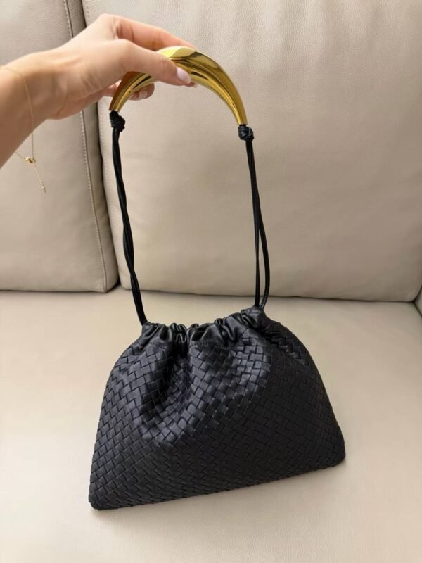 BOTTEGA VENETA DUSTBAG HANDLE