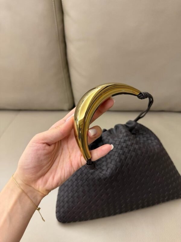 BOTTEGA VENETA DUSTBAG HANDLE
