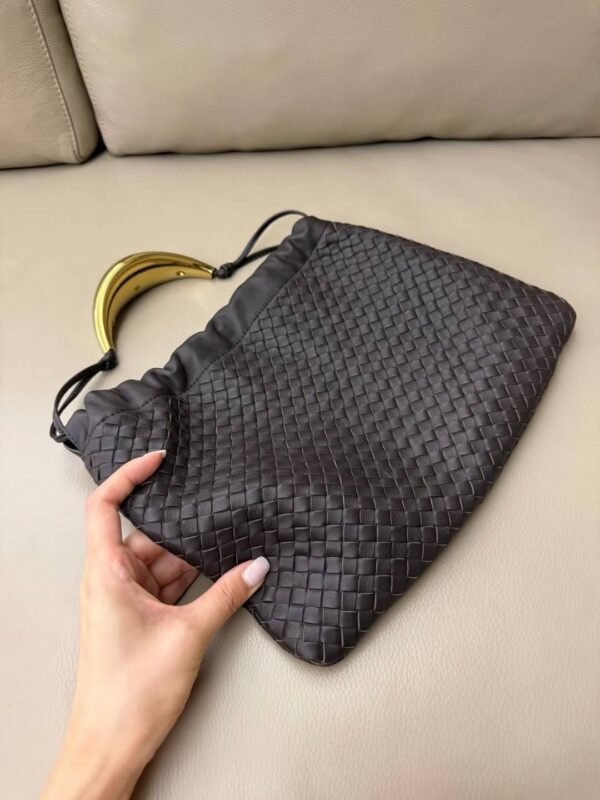 BOTTEGA VENETA DUSTBAG HANDLE