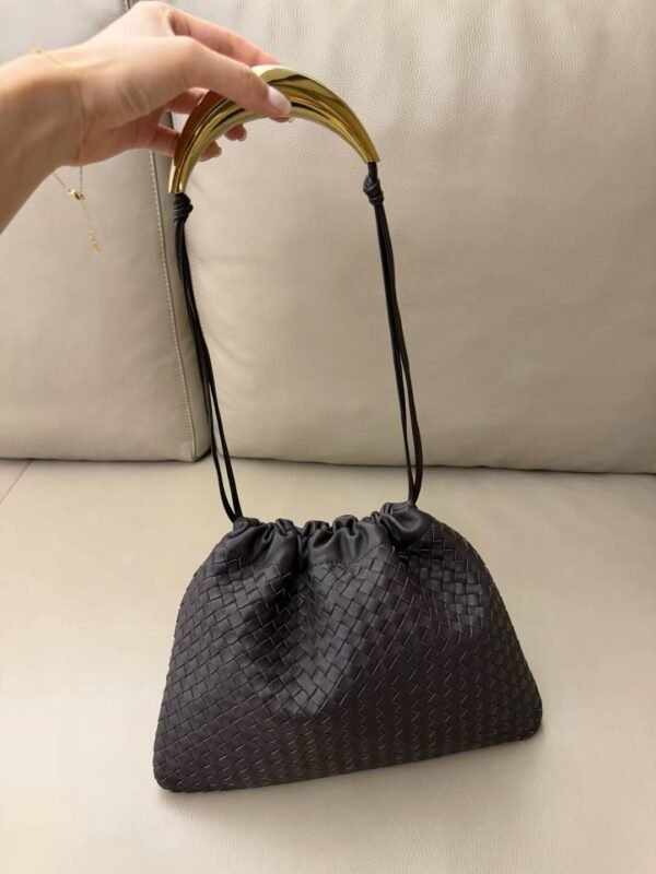 BOTTEGA VENETA DUSTBAG HANDLE
