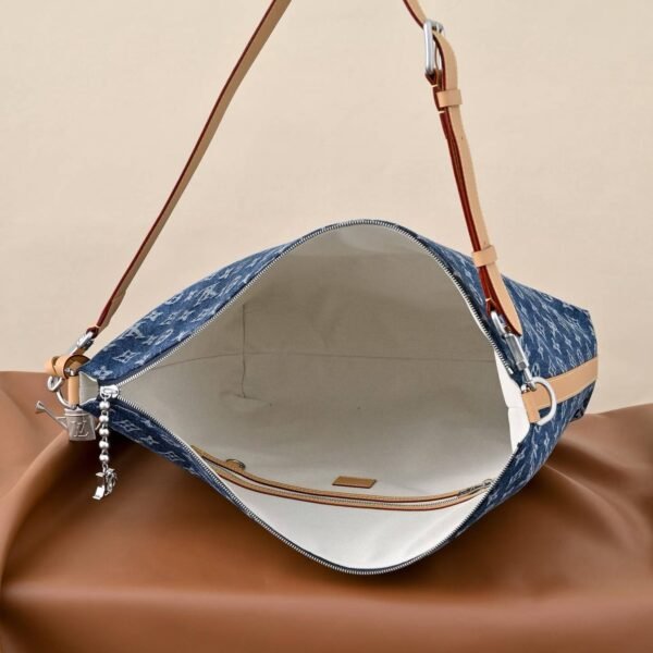 LOUIS VUITTON M27555 VAGABOND HOBO