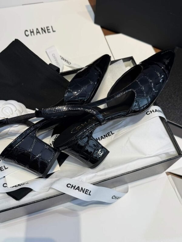 CHANEL Mid-heel Sandals