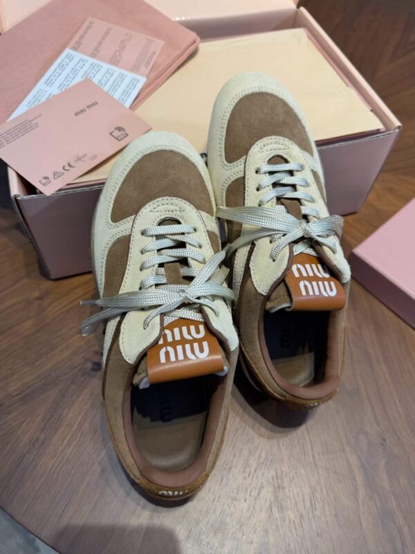 MIUMIU Sneakers