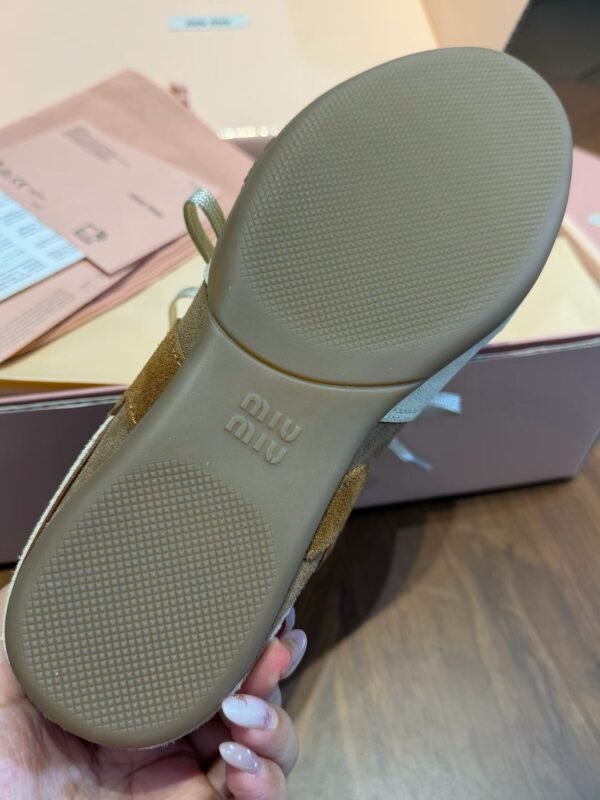 MIUMIU Sneakers