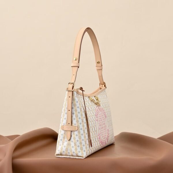 LOUIS VUITTON  CARRYALL EAST WEST  M29139