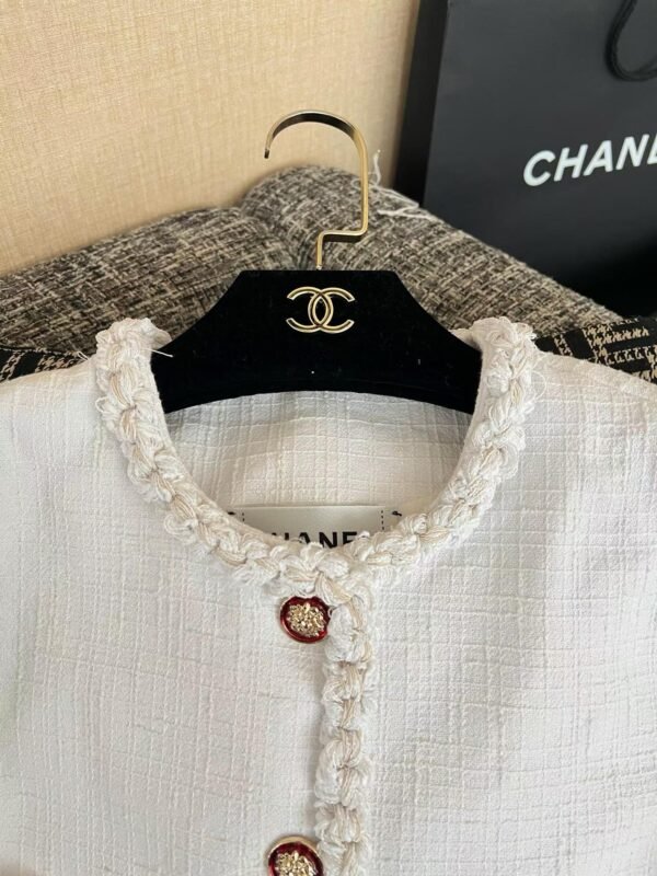 CHAENL Outerwear