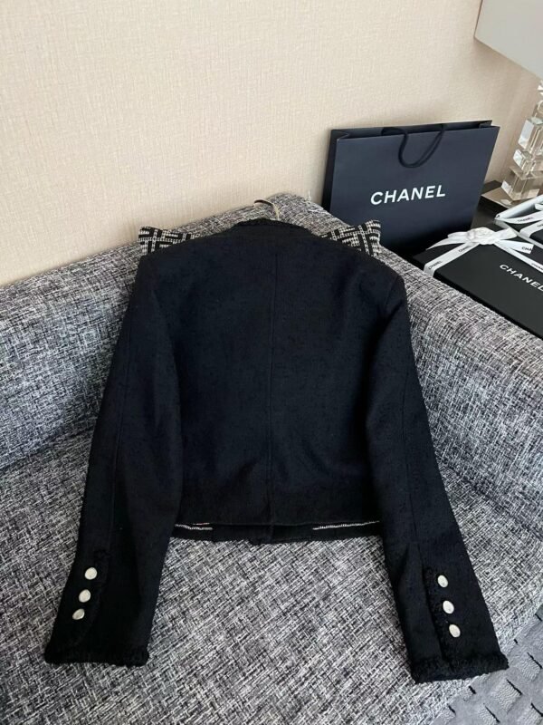 CHAENL Outerwear