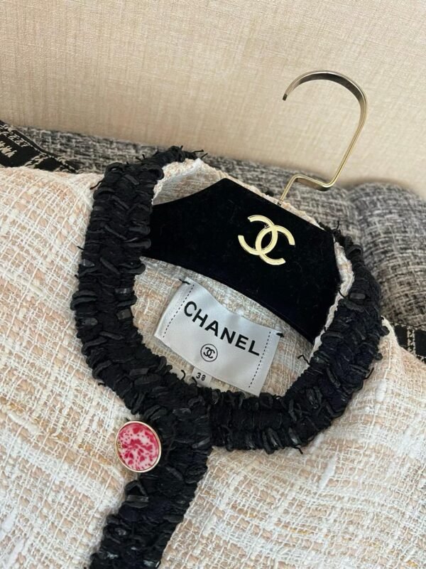 CHAENL Outerwear