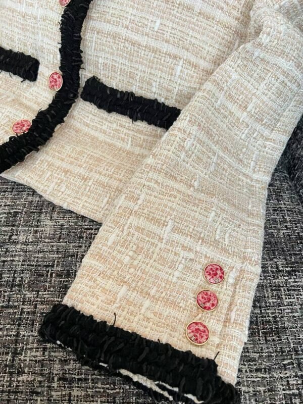 CHAENL Outerwear