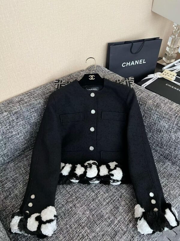 CHAENL Outerwear