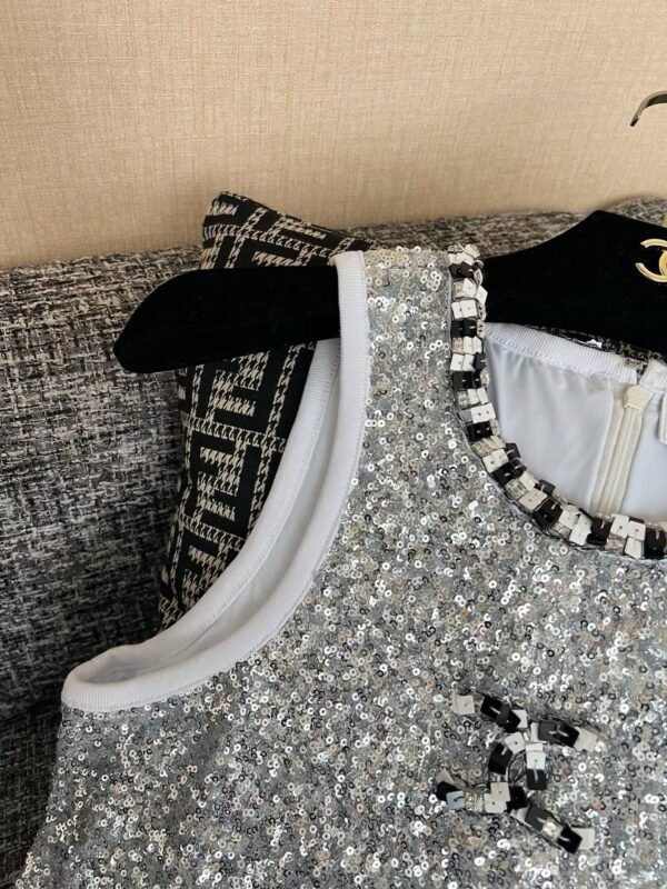 CHAENL  Tank top