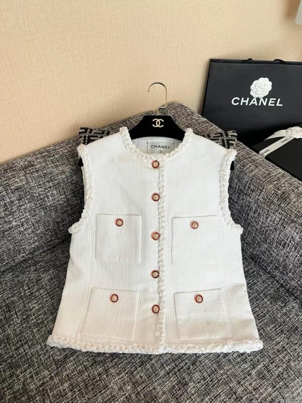 CHAENL Outerwear